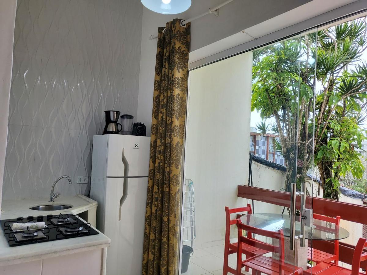 One-Bedroom Apartment Balcony,1271702464:JPEG